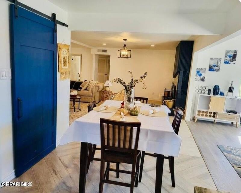 9108 Shaver Dr - Photo 4 of 8