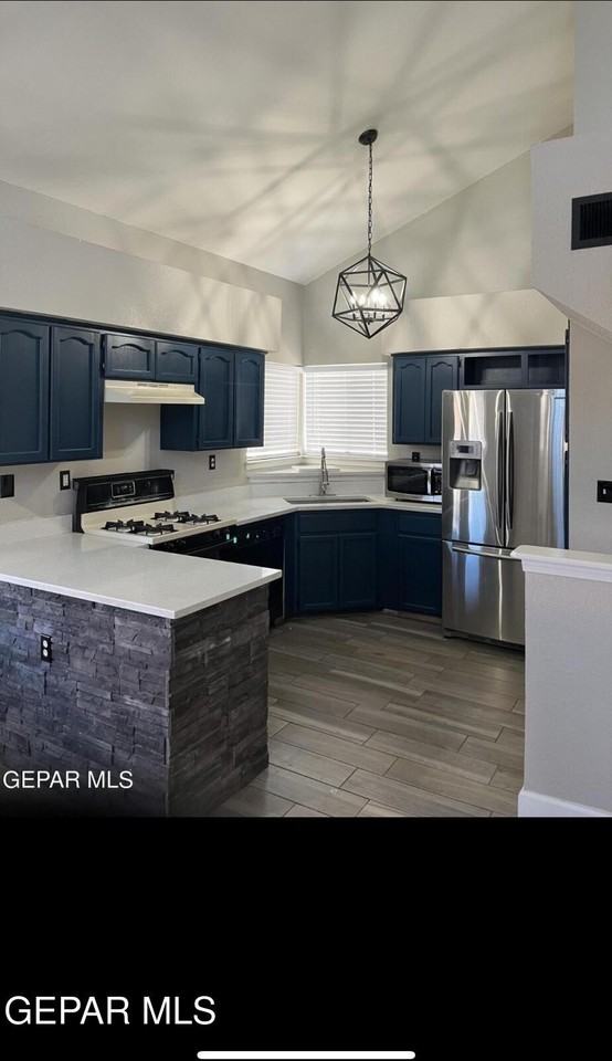 7548 Plaza Taurina Dr - Photo 5 of 23