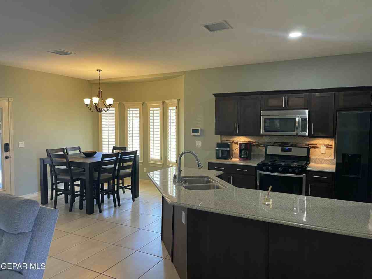 12407 Joe Gomez Ave - Photo 4 of 24