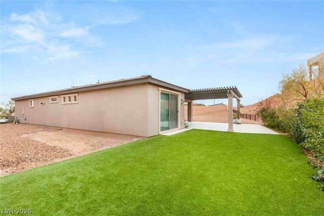6 Sun Lily Ln - Photo 7 of 47