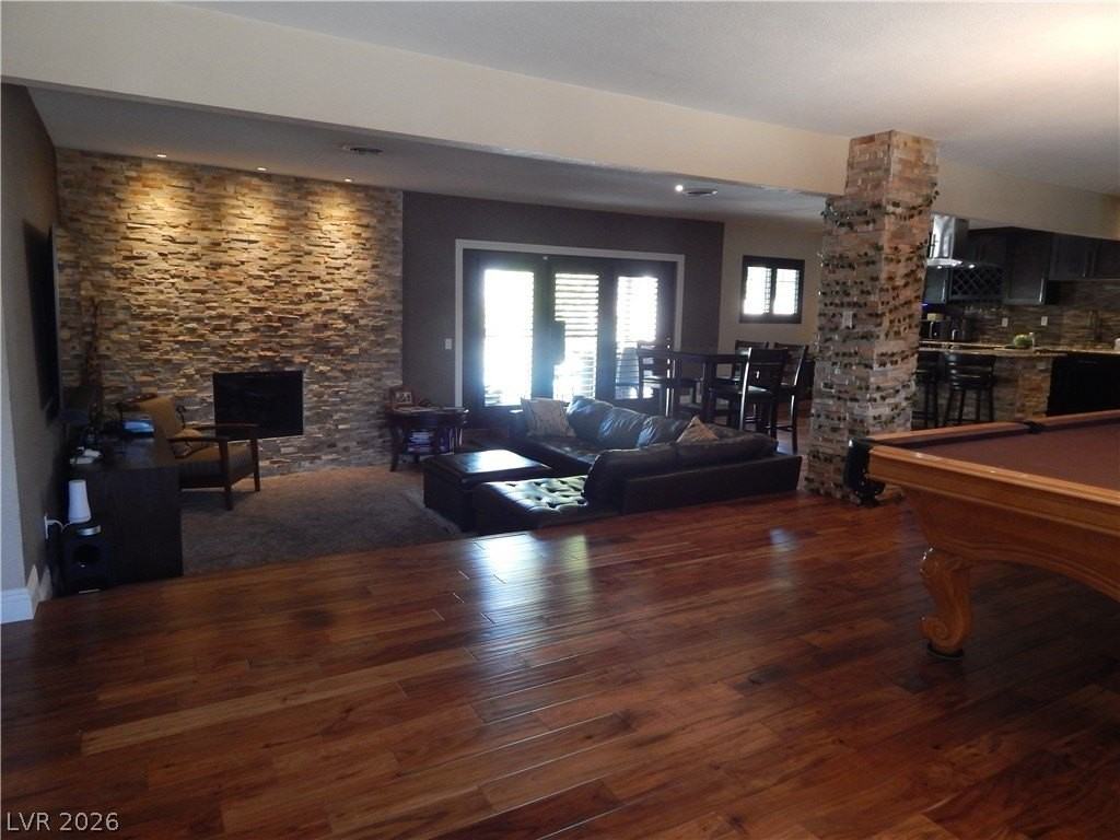 2712 W Oakey Blvd - Photo 4 of 24
