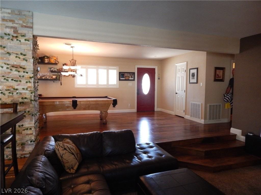 2712 W Oakey Blvd - Photo 5 of 24