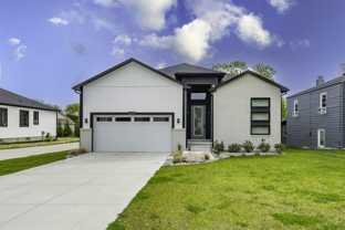 1858 Upland Dr - Photo 1 of 1