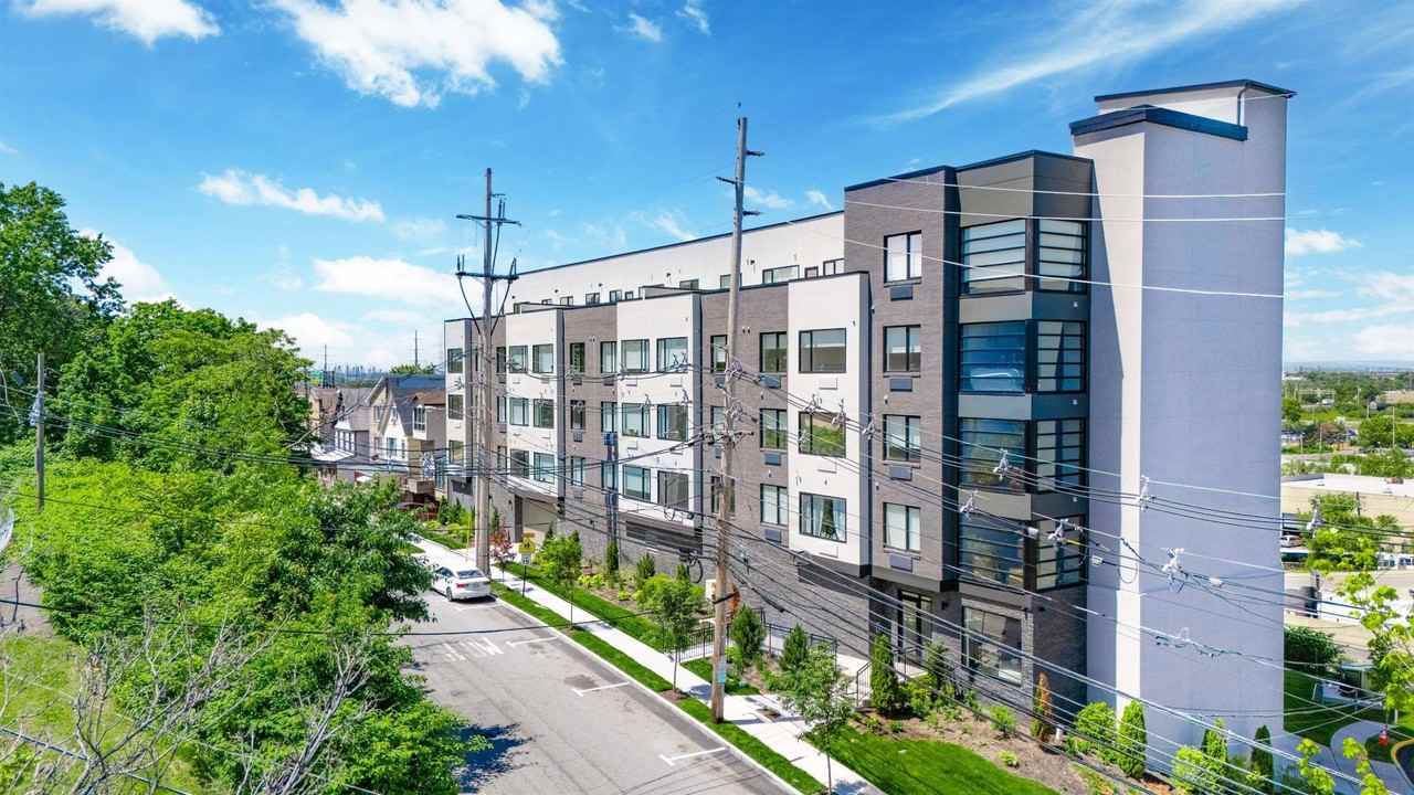 3309 Liberty Ave #307