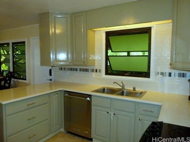 3023 Polohinano Pl - Photo 3 of 12