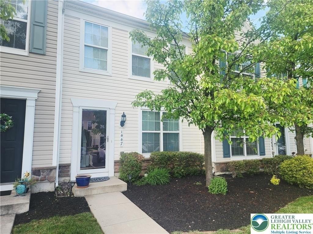 1447 Artisan Ct