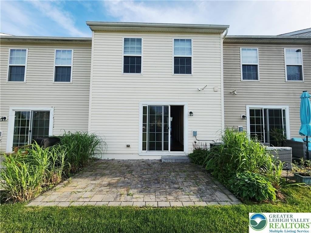 1447 Artisan Ct - Photo 4 of 21