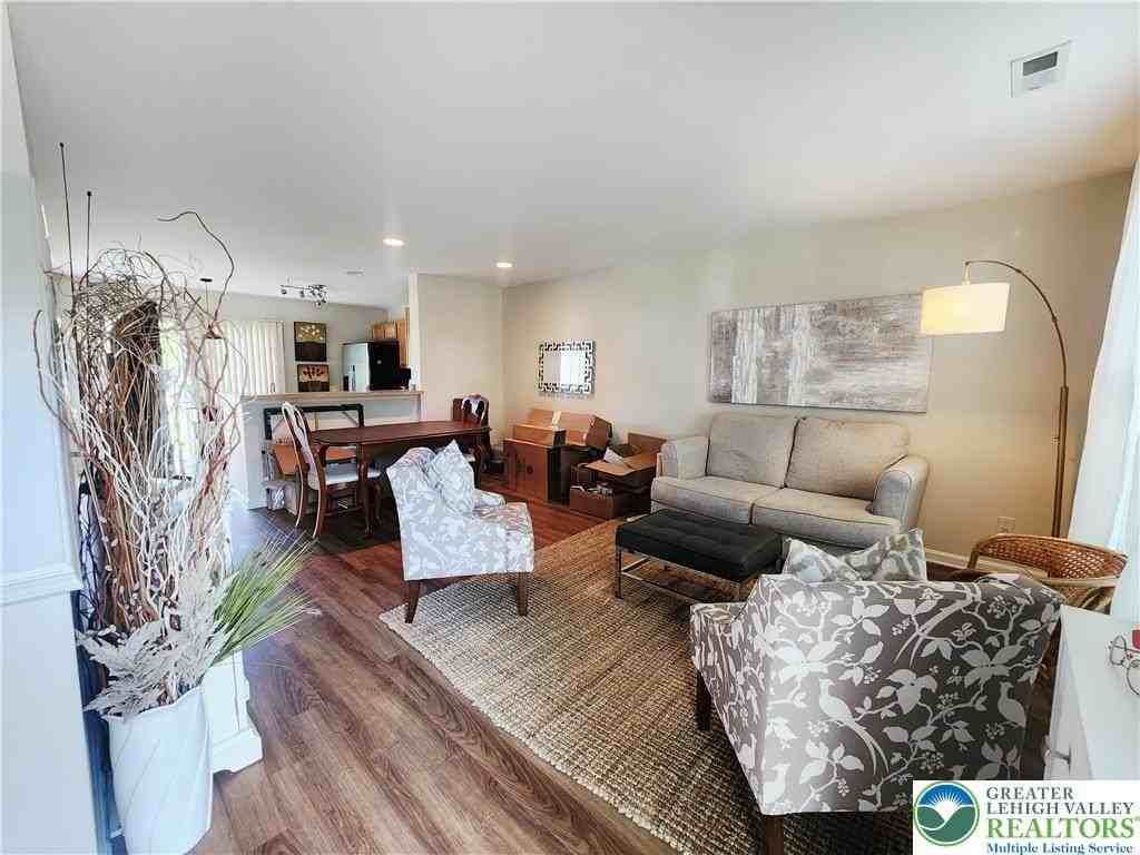 1447 Artisan Ct - Photo 5 of 21