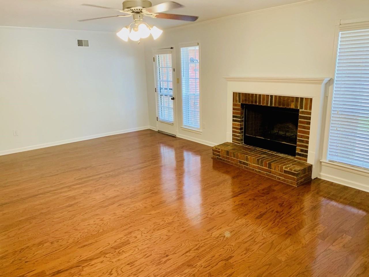 1831 Boulinwood Ln - Photo 3 of 20