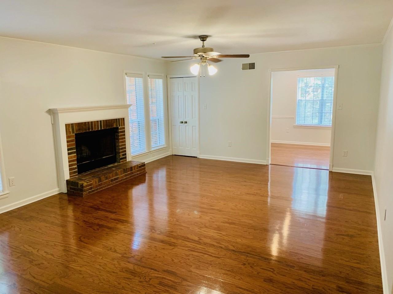 1831 Boulinwood Ln - Photo 4 of 20