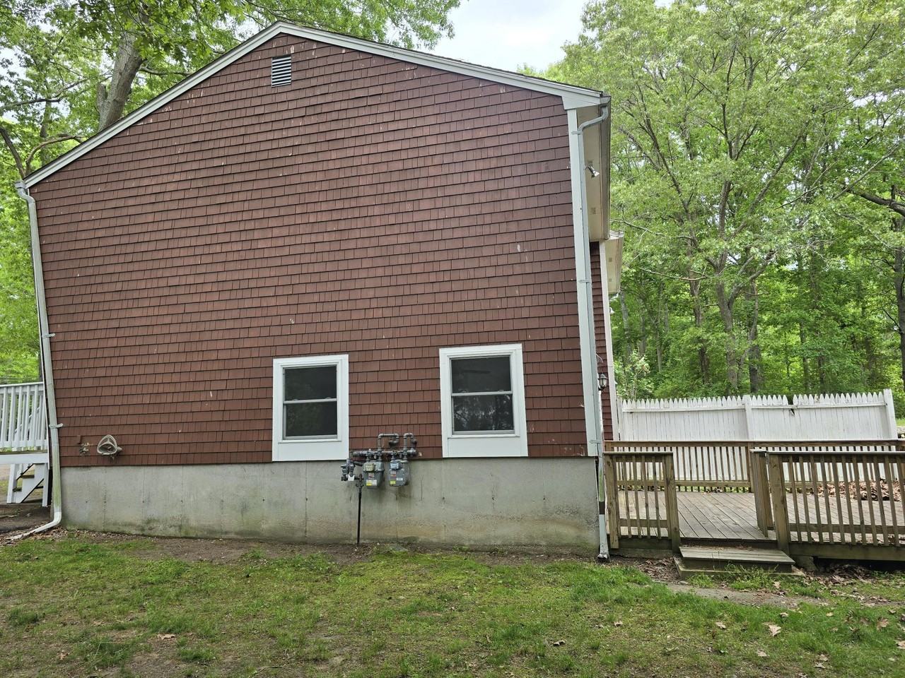 429 Boston Neck Rd #429 - Photo 3 of 5