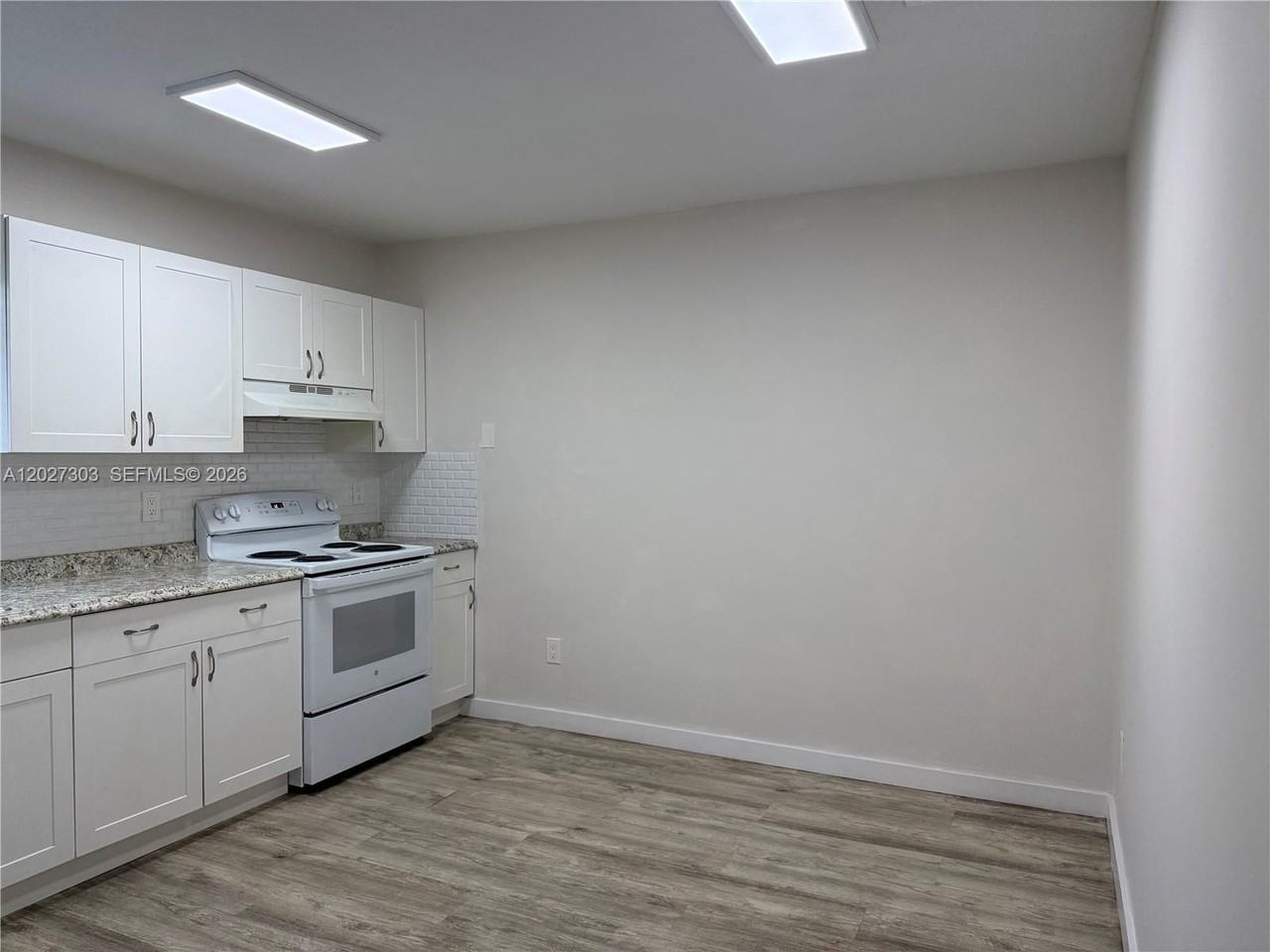 1580 Sw 2nd St #4 - Photo 2 of 8