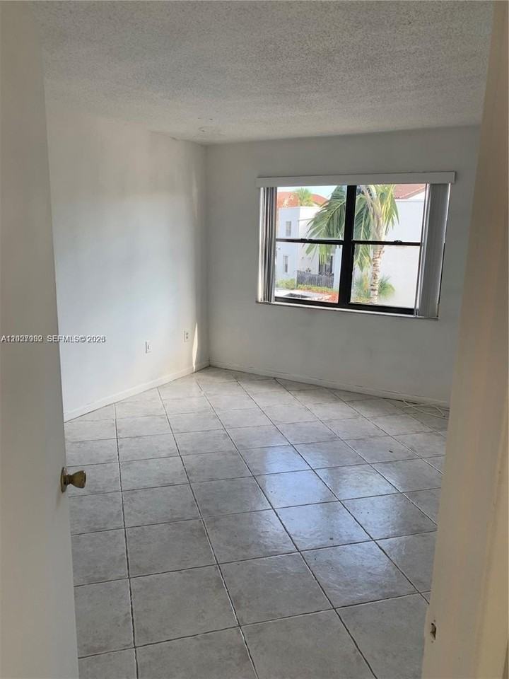 9445 Fontainebleau Blvd #201 - Photo 5 of 10