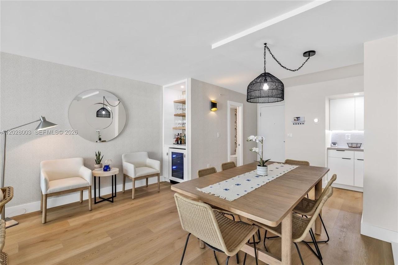 6917 Collins Ave #1404 - Photo 6 of 22