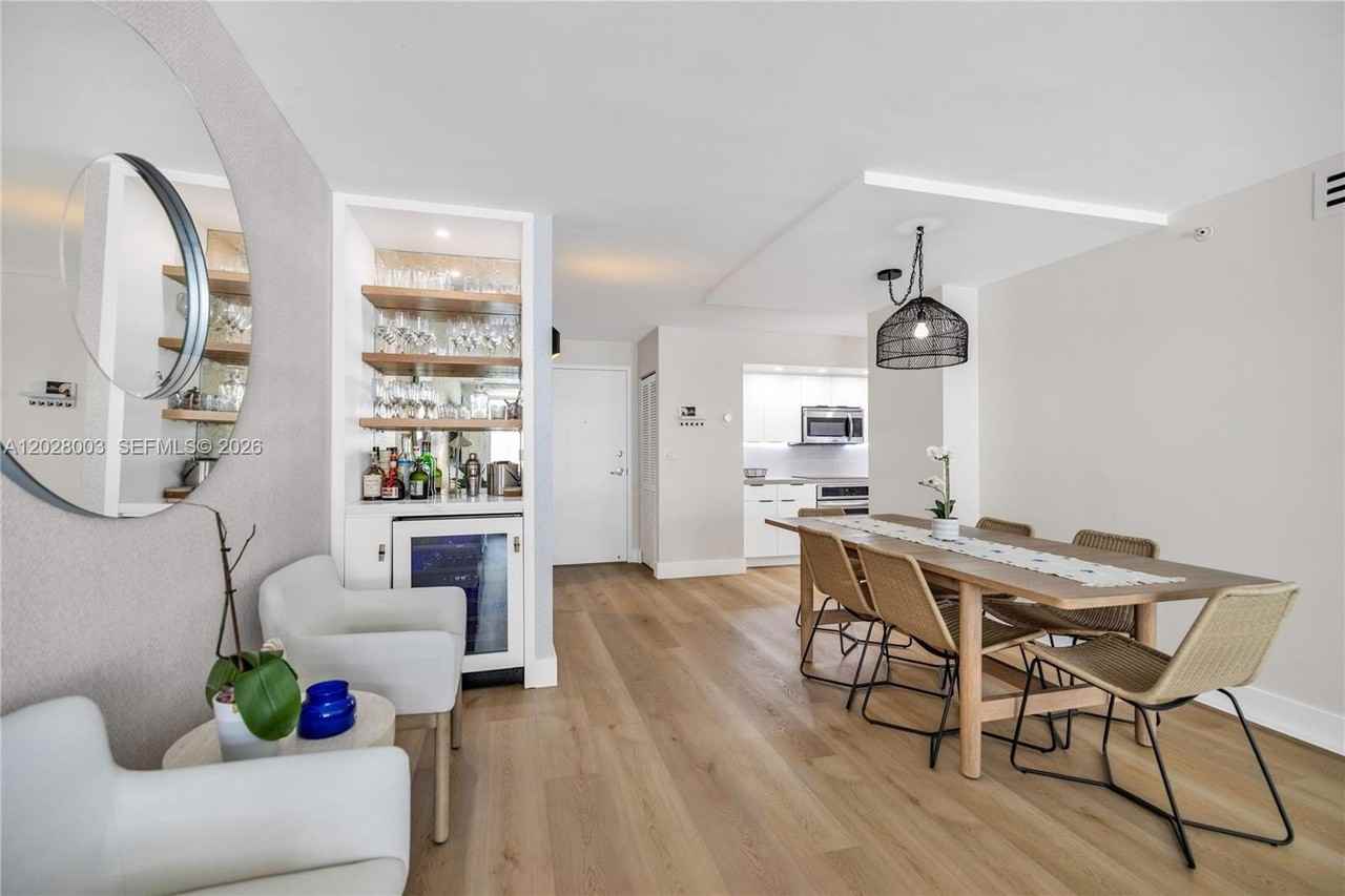 6917 Collins Ave #1404 - Photo 7 of 22