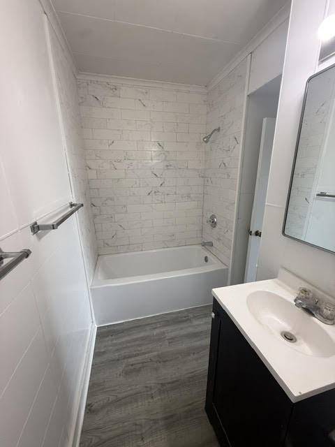 503 W North St #1 - Photo 3 of 8