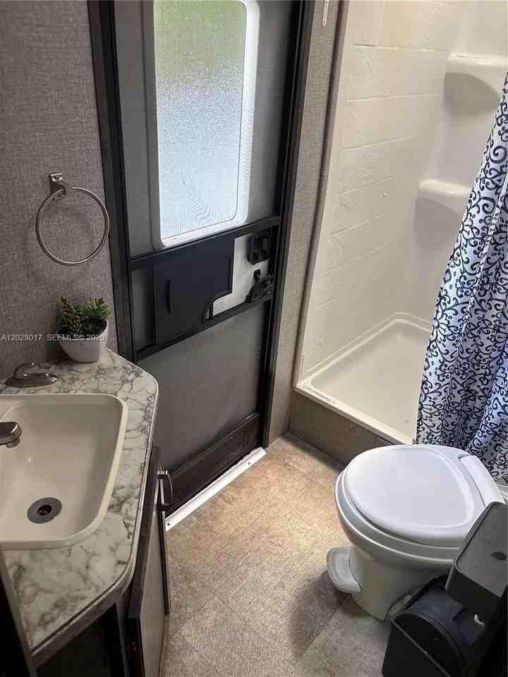 14165 Nw 22nd Ct #A - Photo 5 of 23