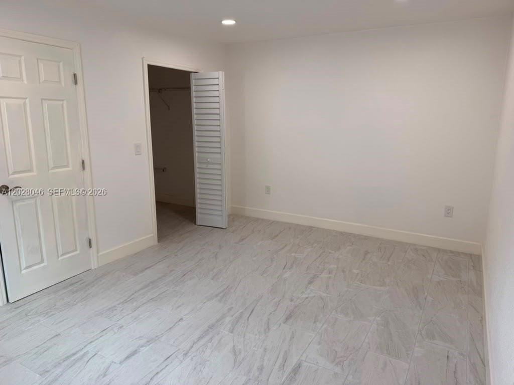 19321 Sw 196th St #1 - Photo 5 of 10
