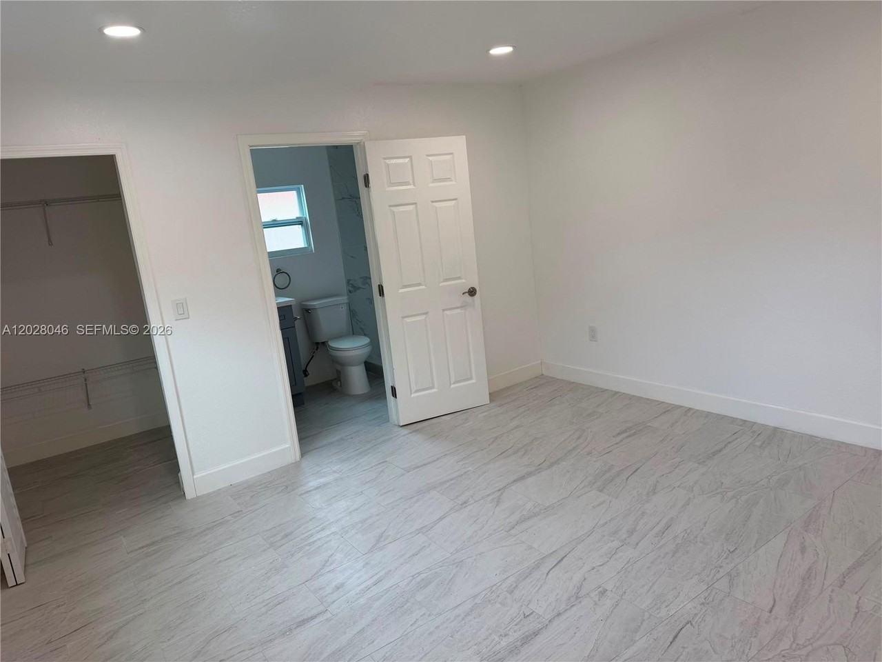 19321 Sw 196th St #1 - Photo 6 of 10