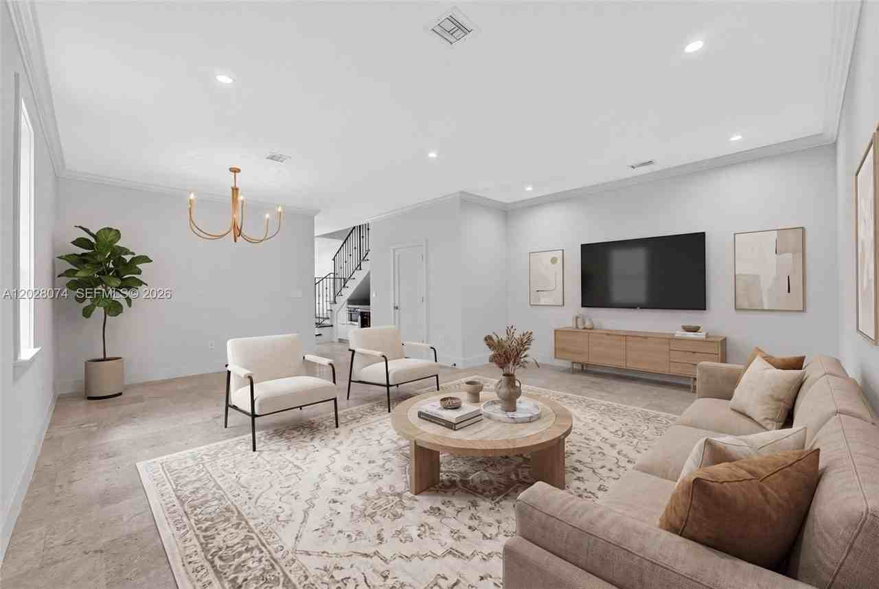 3062 New York St #3062 - Photo 4 of 28