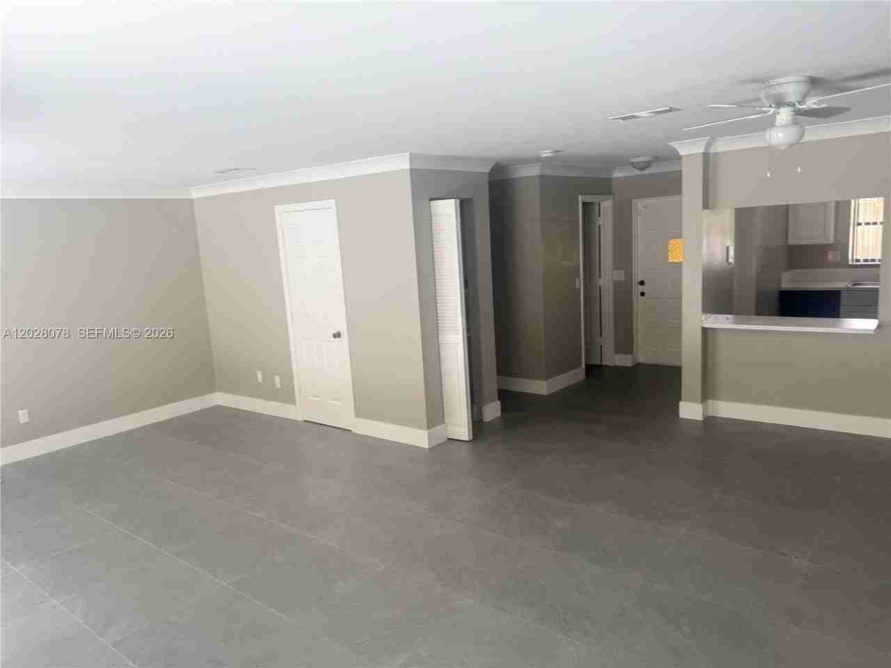 10787 Royal Palm Blvd #5 - Photo 3 of 37