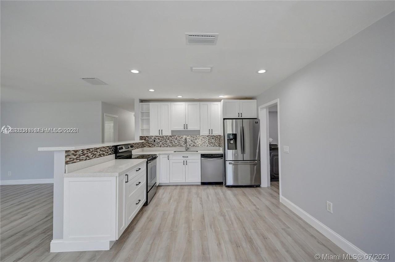 3673 W Valley Green Dr #42 - Photo 3 of 19