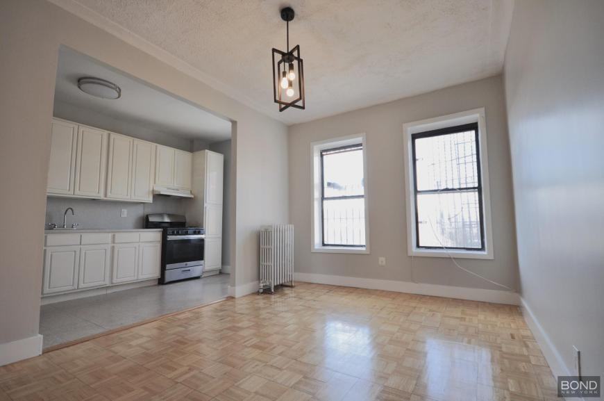 330 Albany Ave - Photo 2 of 9