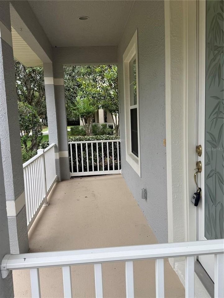 3132 Connemara Dr - Photo 2 of 19