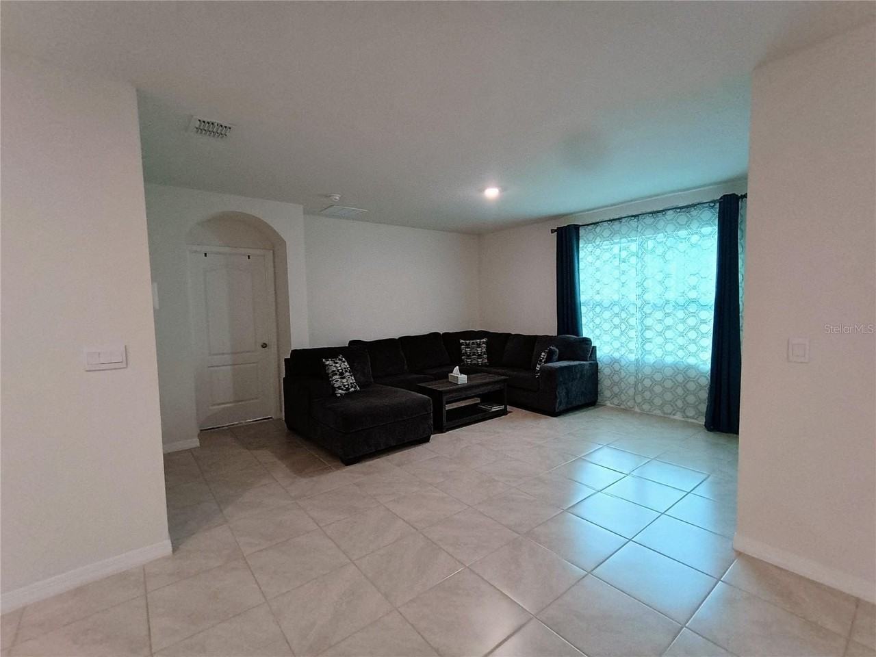 3358 Eastgrove Ter - Photo 4 of 41