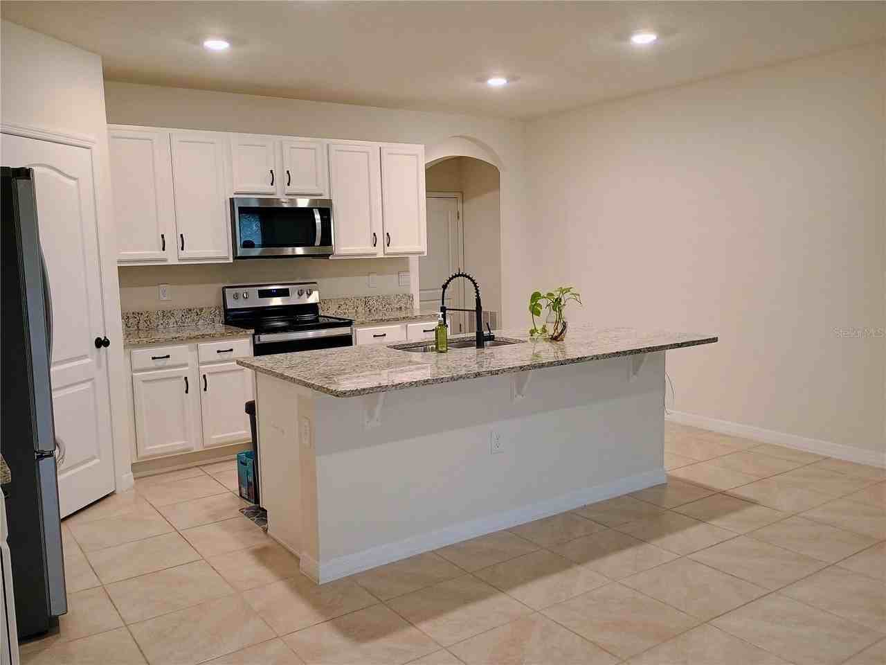 3358 Eastgrove Ter - Photo 7 of 41