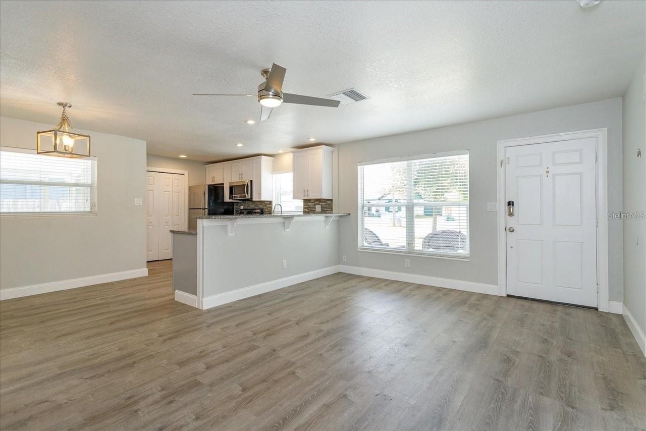 504 El Dorado Way - Photo 4 of 25