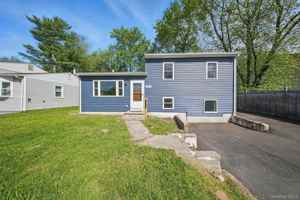 featured image of 341 Highland Ave Ext