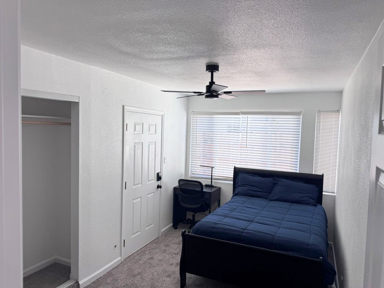 Town Cir - Photo 6 of 6