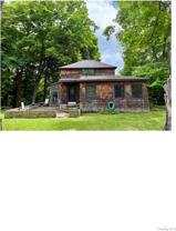 186 Taylor Rd - Photo 1 of 1