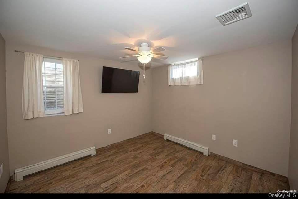16 Wildwood St - Photo 4 of 8
