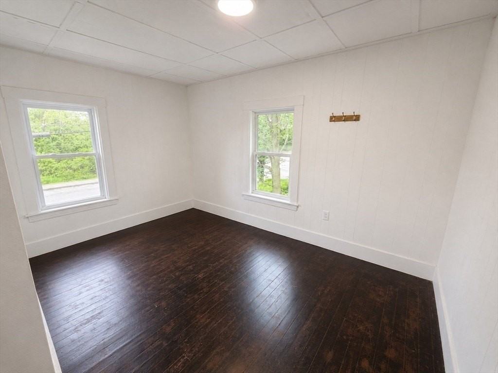 294 Plymouth St - Photo 5 of 16