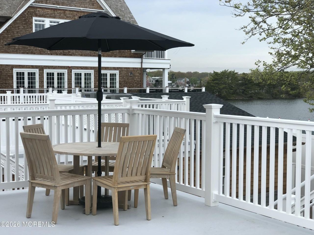 64 Bridge Ave - Photo 6 of 6