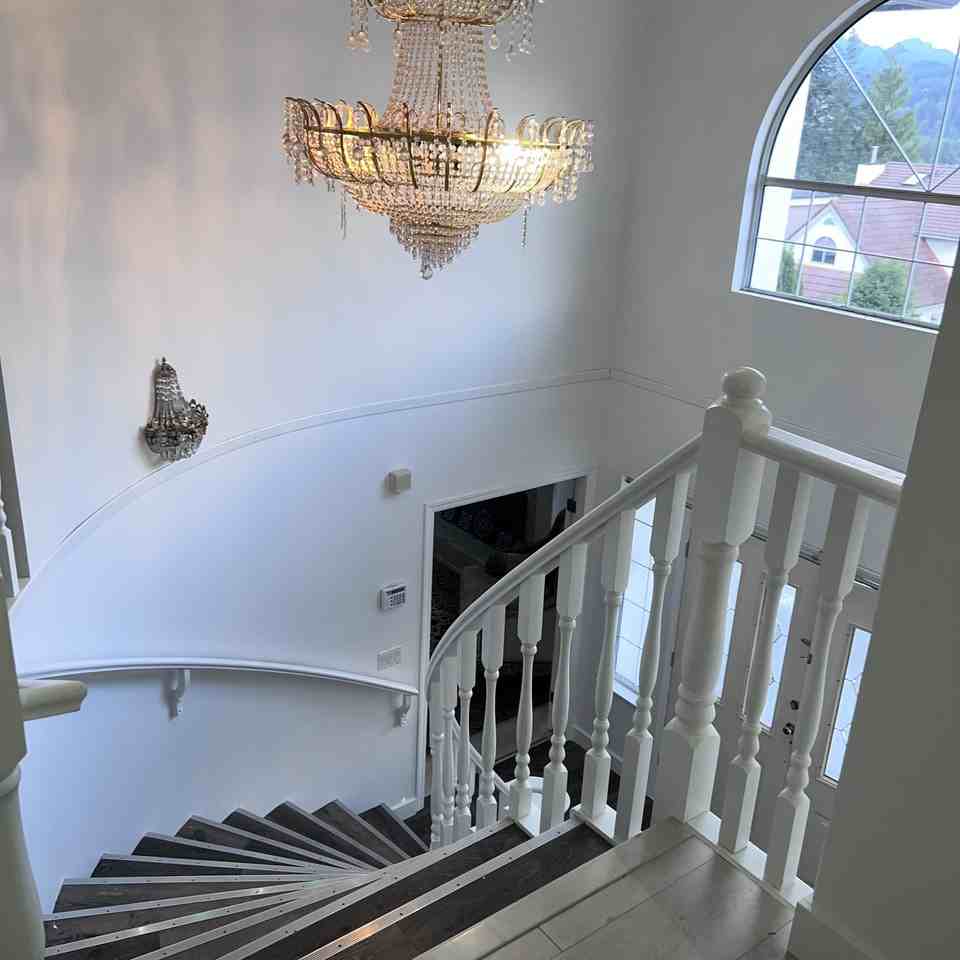 1056 Windward Drive - Photo 5 of 26
