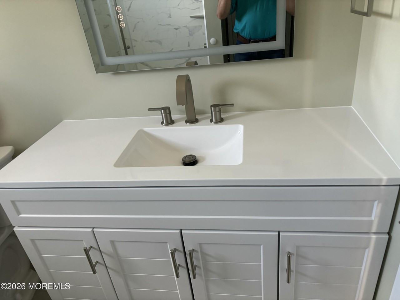 14 Skippers Blvd - Photo 7 of 16