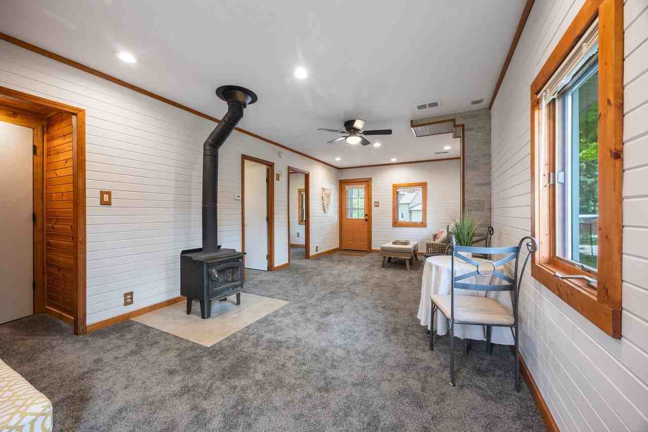 42328 N Oak St - Photo 6 of 18