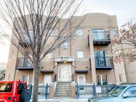 914 S Racine Ave #202 - Photo 1 of 1
