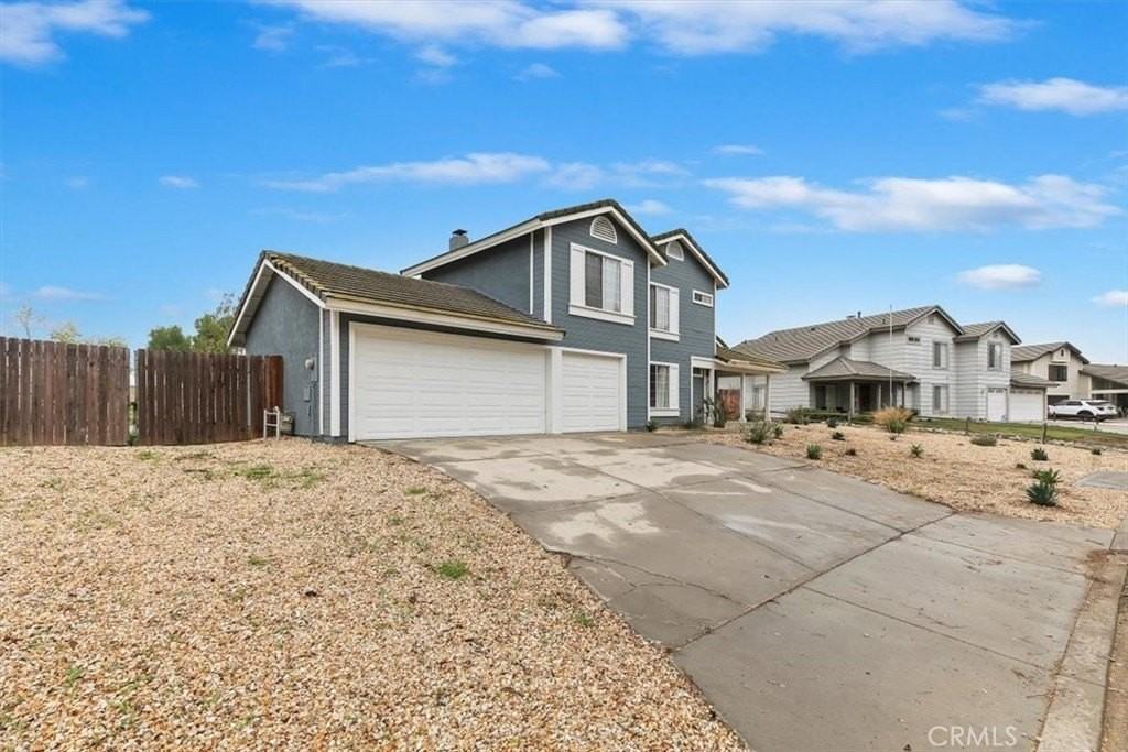 2766 Broken Lance Dr - Photo 5 of 35