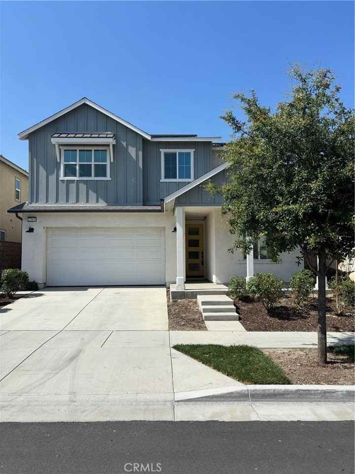 2565 E Embry Ln - Photo 5 of 50