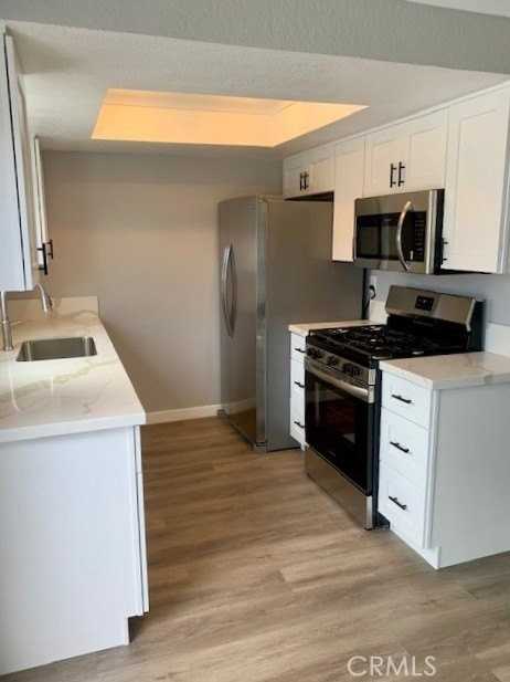 500 N Tustin Ave #111 - Photo 6 of 24