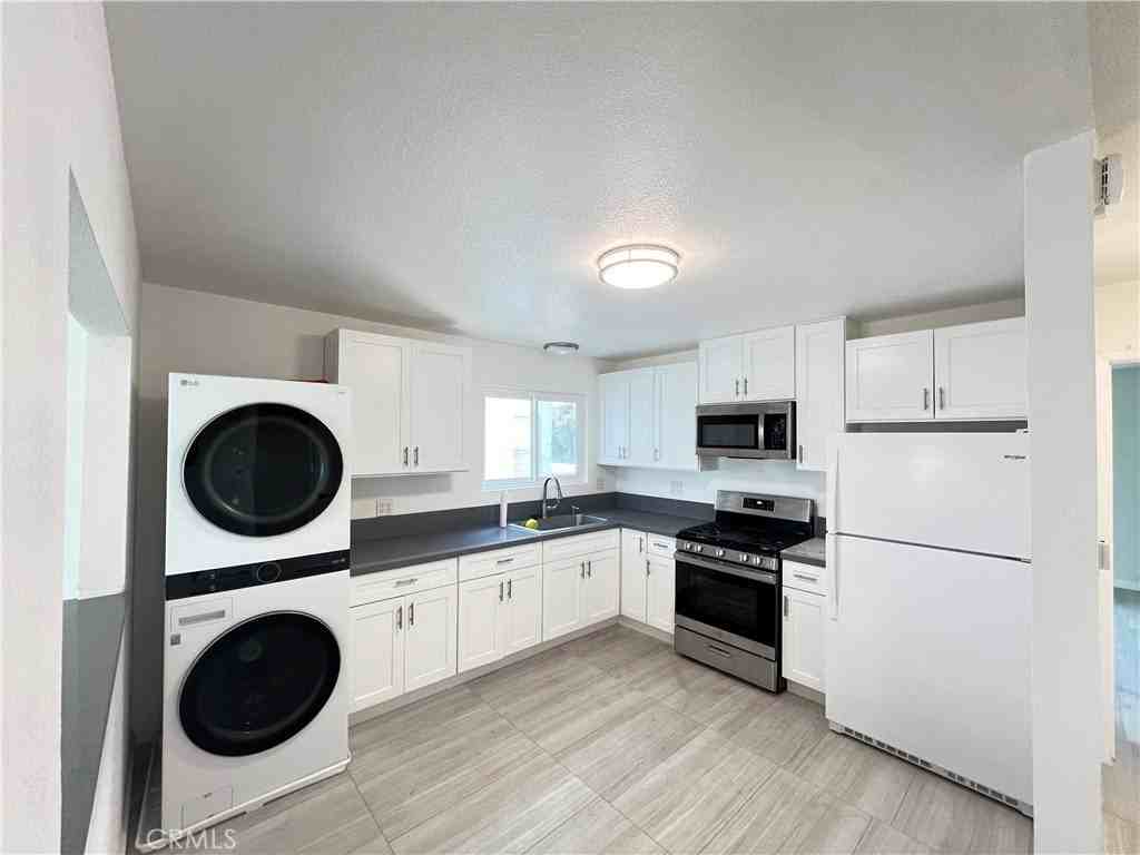 34121 La Serena Dr #C - Photo 3 of 30