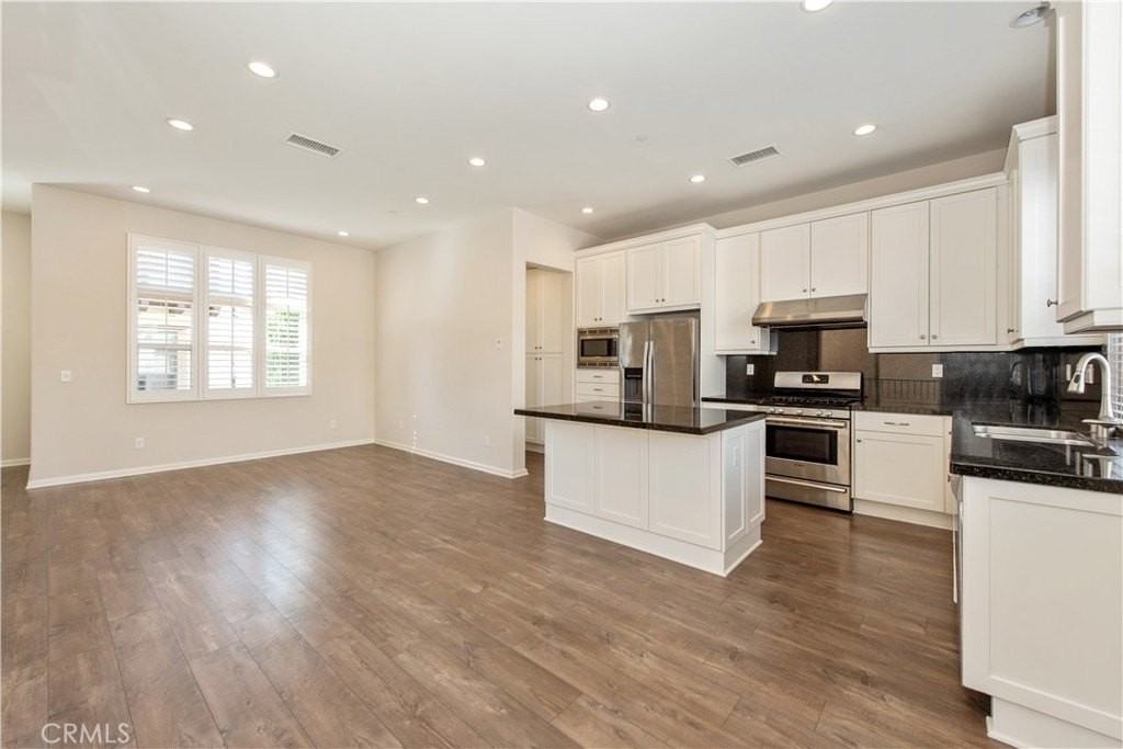 86 Strawberry Grv - Photo 6 of 27