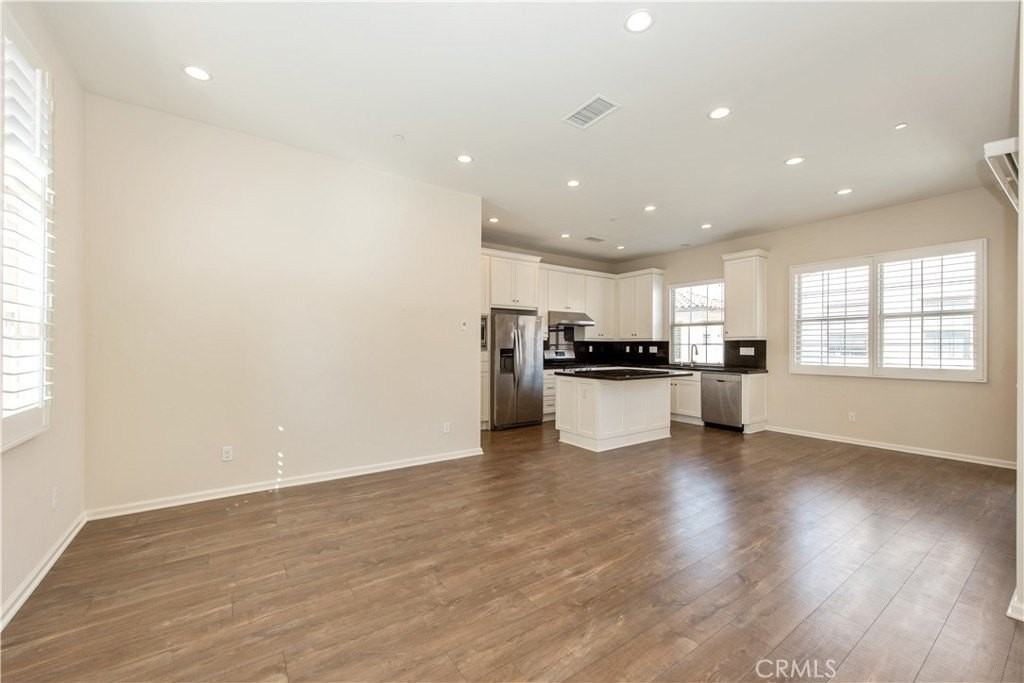 86 Strawberry Grv - Photo 7 of 27