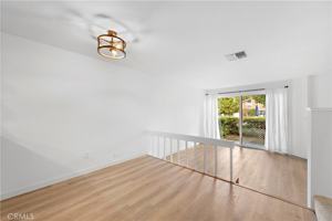 featured image of 40 Lakepines