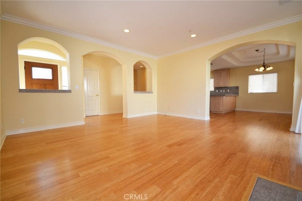 2203 Harriman Ln #B - Photo 3 of 23