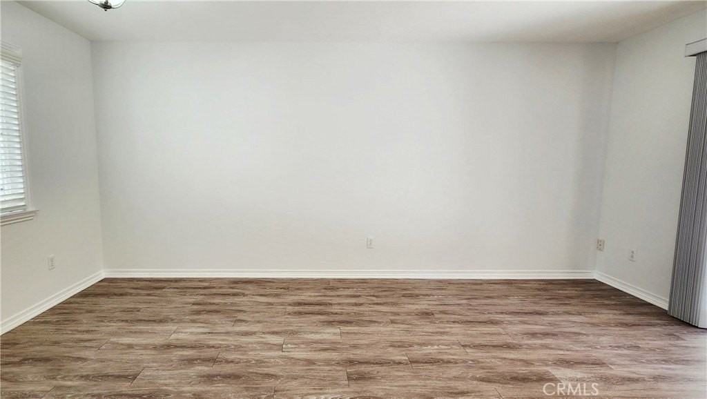 1675 Gramercy Ave #3 - Photo 4 of 34